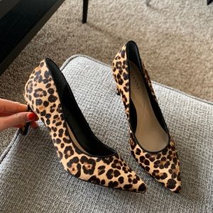 Leopard cheetah Alfani heels calf hair